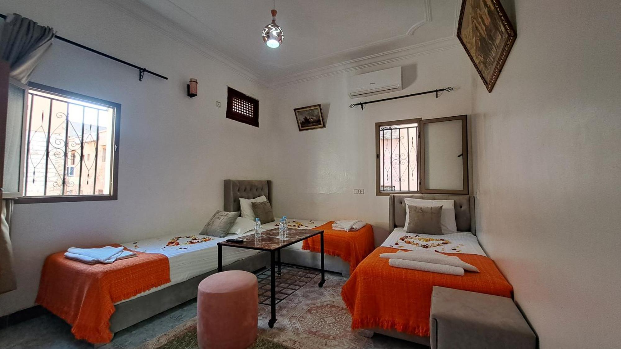 Hotel Riad Fantasia มาร์ราเกช ภายนอก รูปภาพ