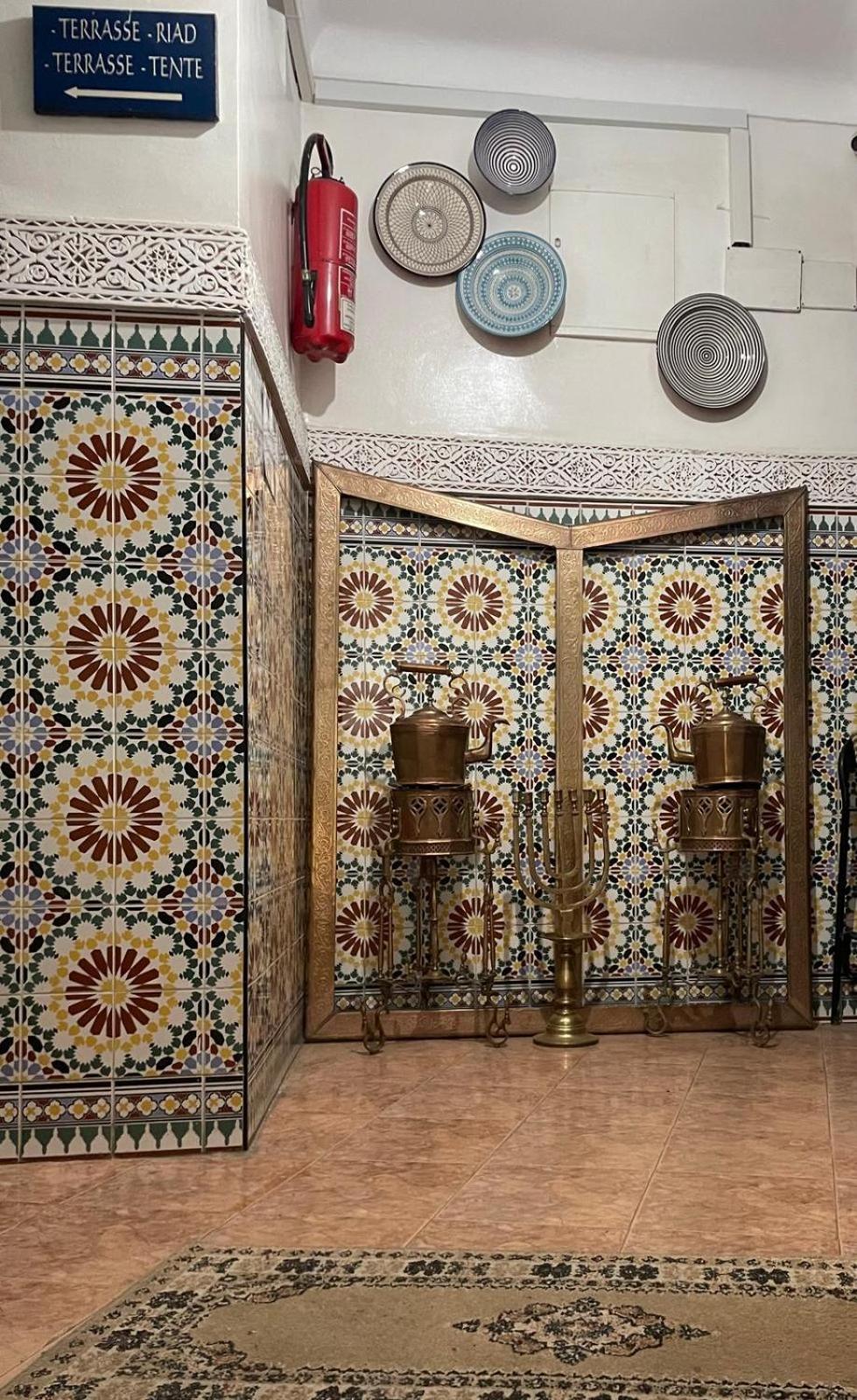 Hotel Riad Fantasia มาร์ราเกช ภายนอก รูปภาพ