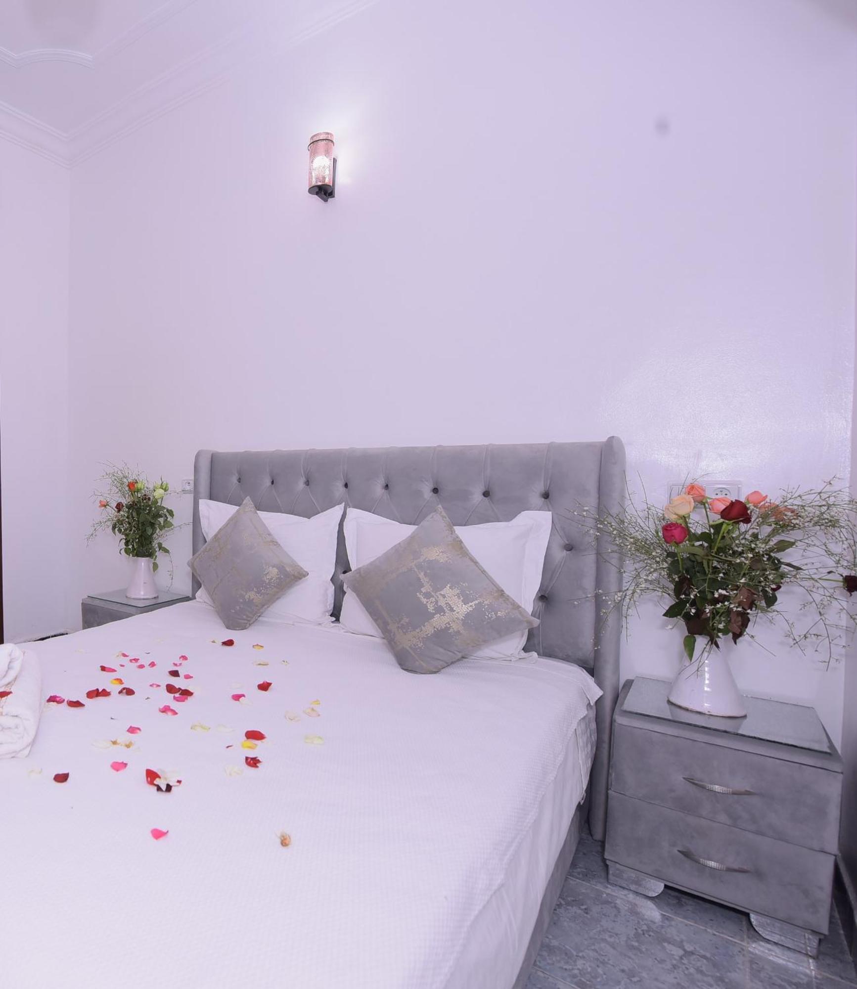Hotel Riad Fantasia มาร์ราเกช ภายนอก รูปภาพ