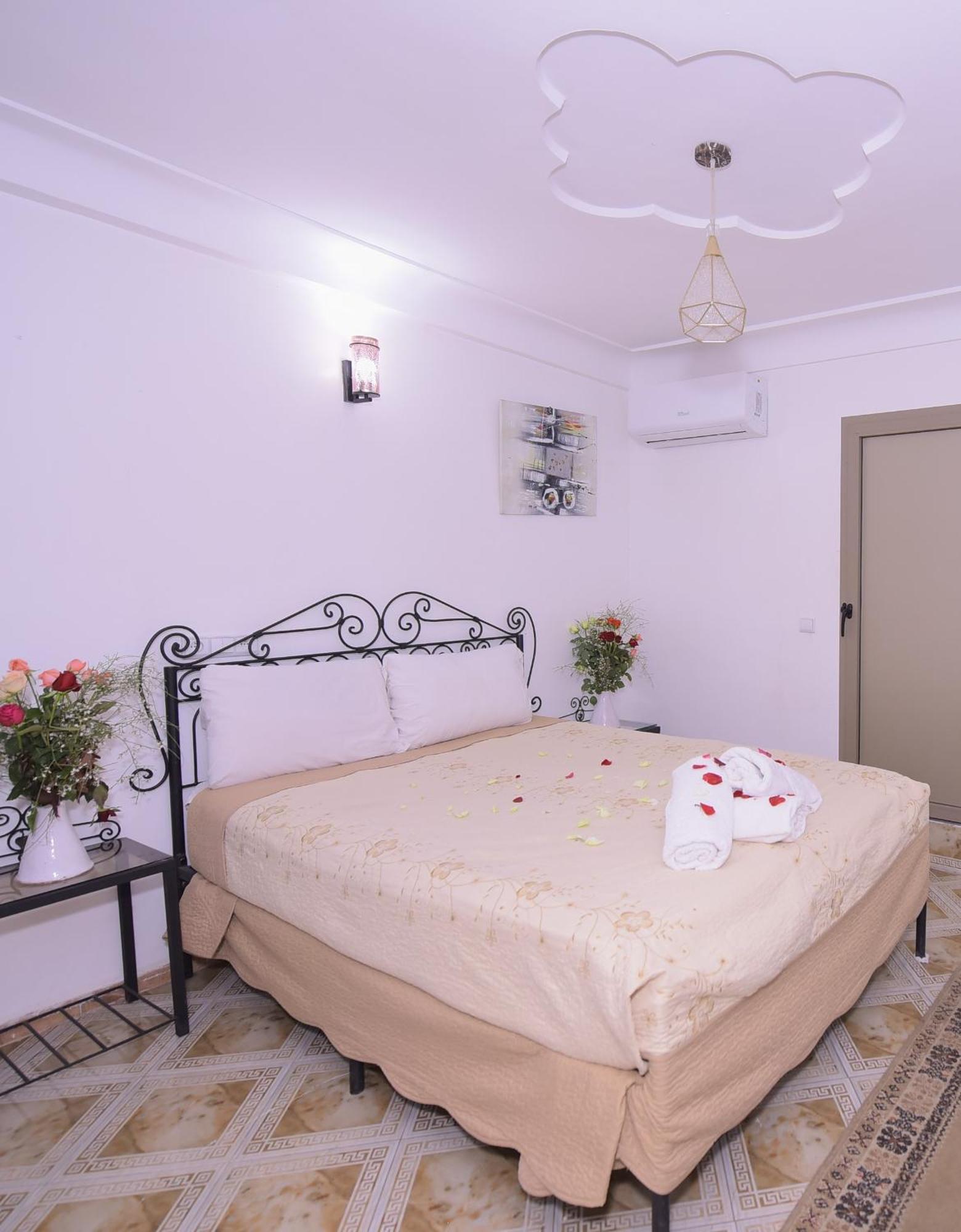 Hotel Riad Fantasia มาร์ราเกช ภายนอก รูปภาพ